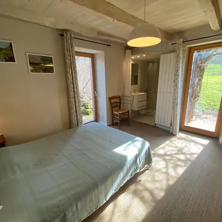 Lou Secadou Bleu * Nauviale