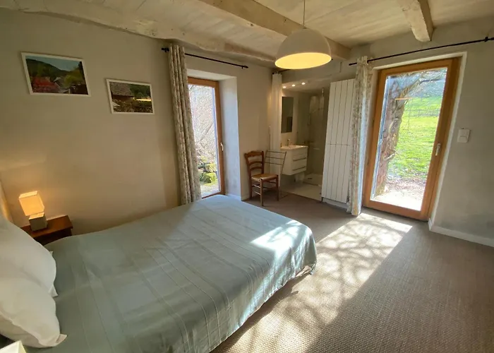 Lou Secadou Bleu * Nauviale